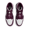 Top-down view of the Air Jordan 1