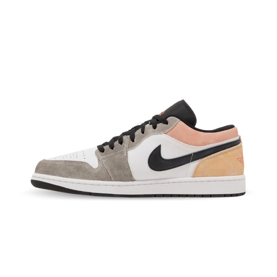 Medial side view of the Air Jordan 1
