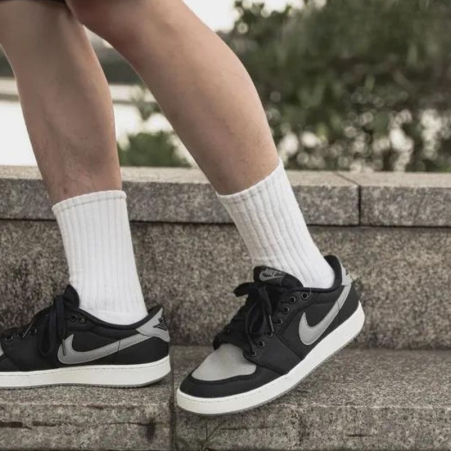 On-foot of the Air Jordan 1
