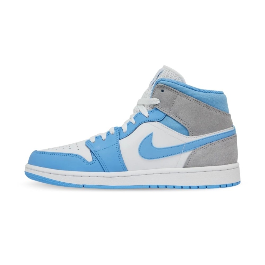 Medial side view of the Air Jordan 1