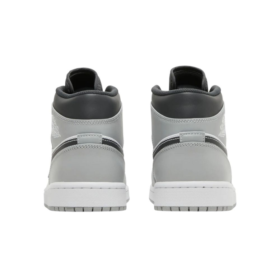 Rear view of the Air Jordan 1