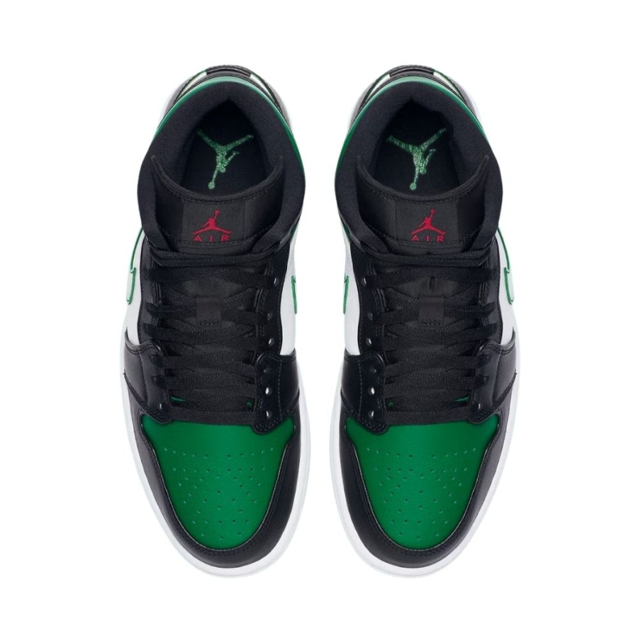 Top-down view of the Air Jordan 1