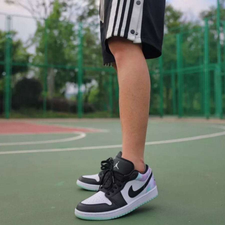 On-foot of the Air Jordan 1