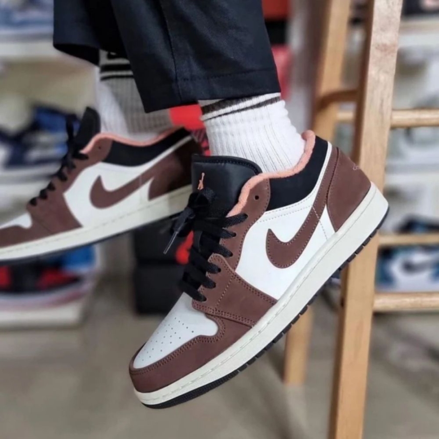 Air Jordan 1 Low Mocha Brown White - Image 7
