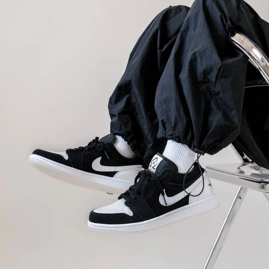 On-foot of the Air Jordan 1