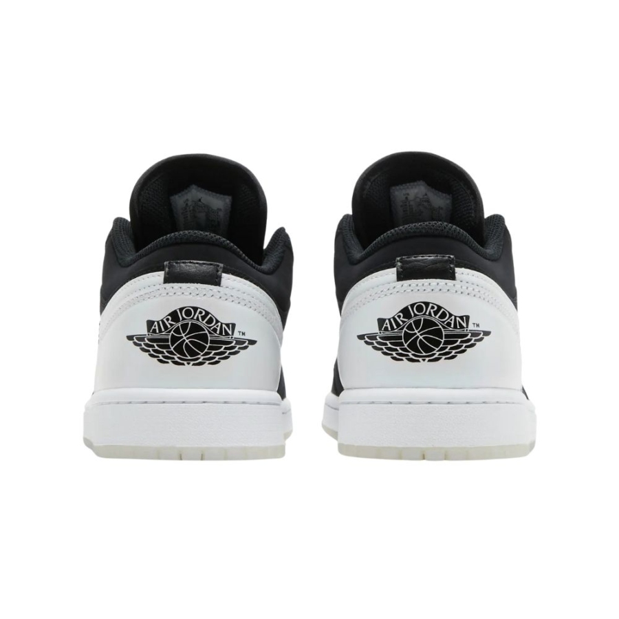 Rear view of the Air Jordan 1