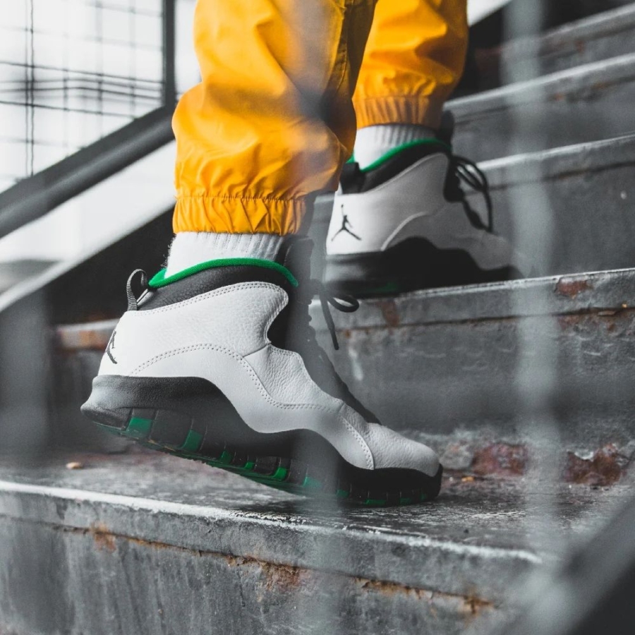 On-foot of the Air Jordan 10