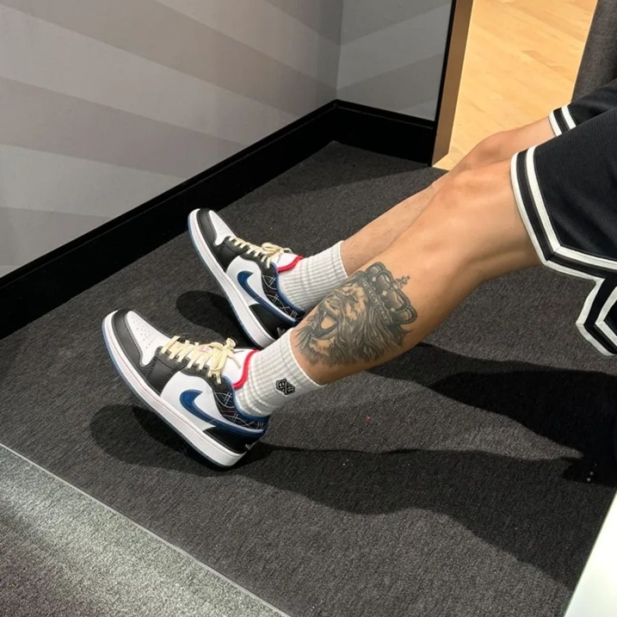 On-foot of the Air Jordan 1