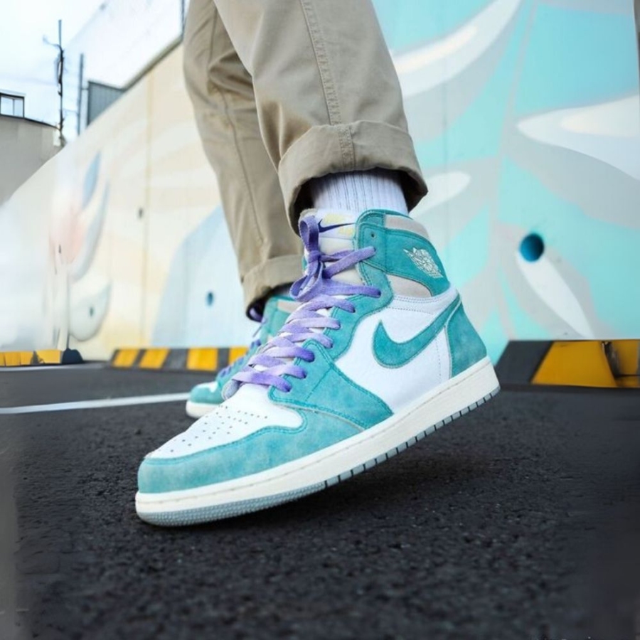 On-foot of the Air Jordan 1