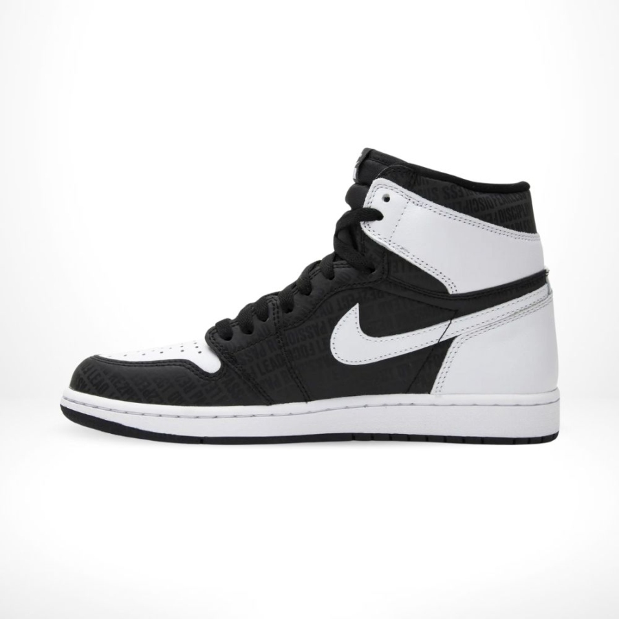 Medial side view of the Air Jordan 1