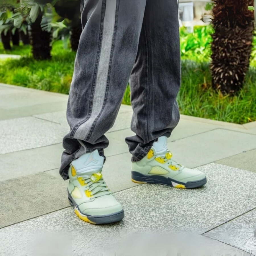 On-foot of the Air Jordan 5