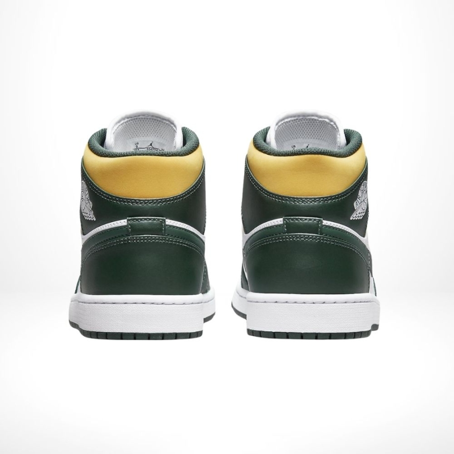 Rear view of the Air Jordan 1