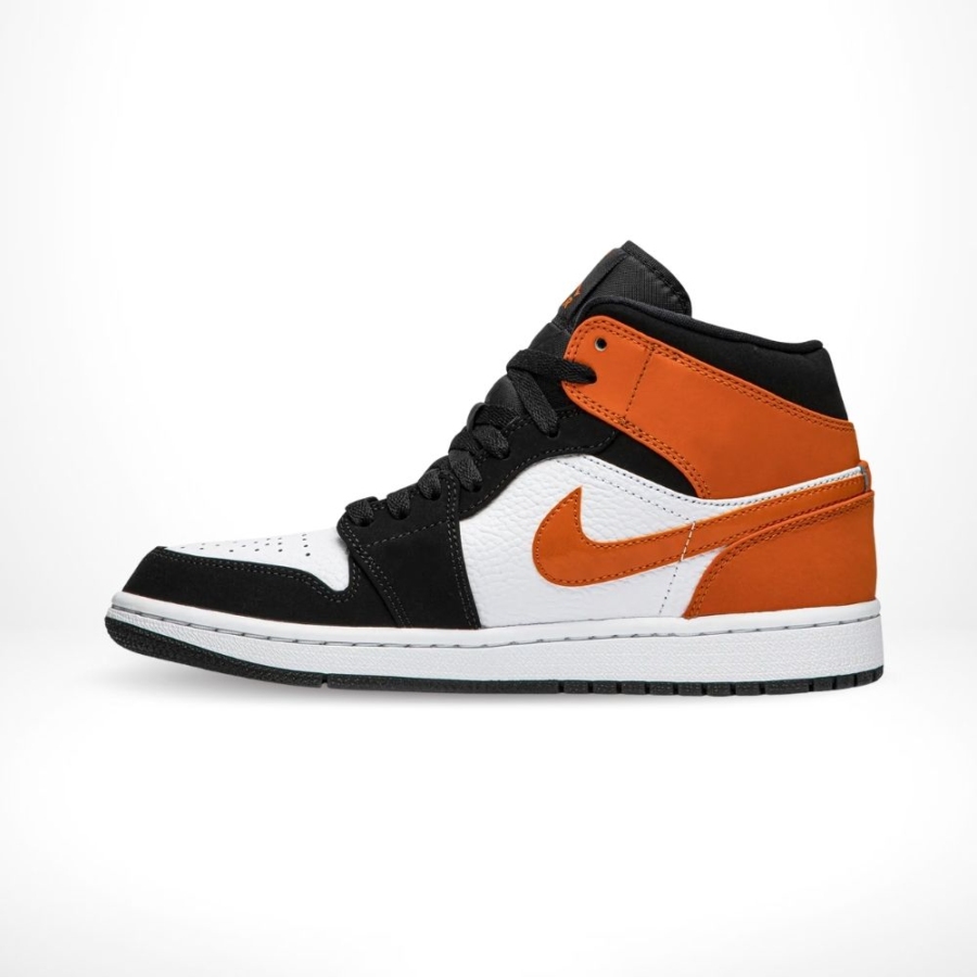 Medial side view of the Air Jordan 1