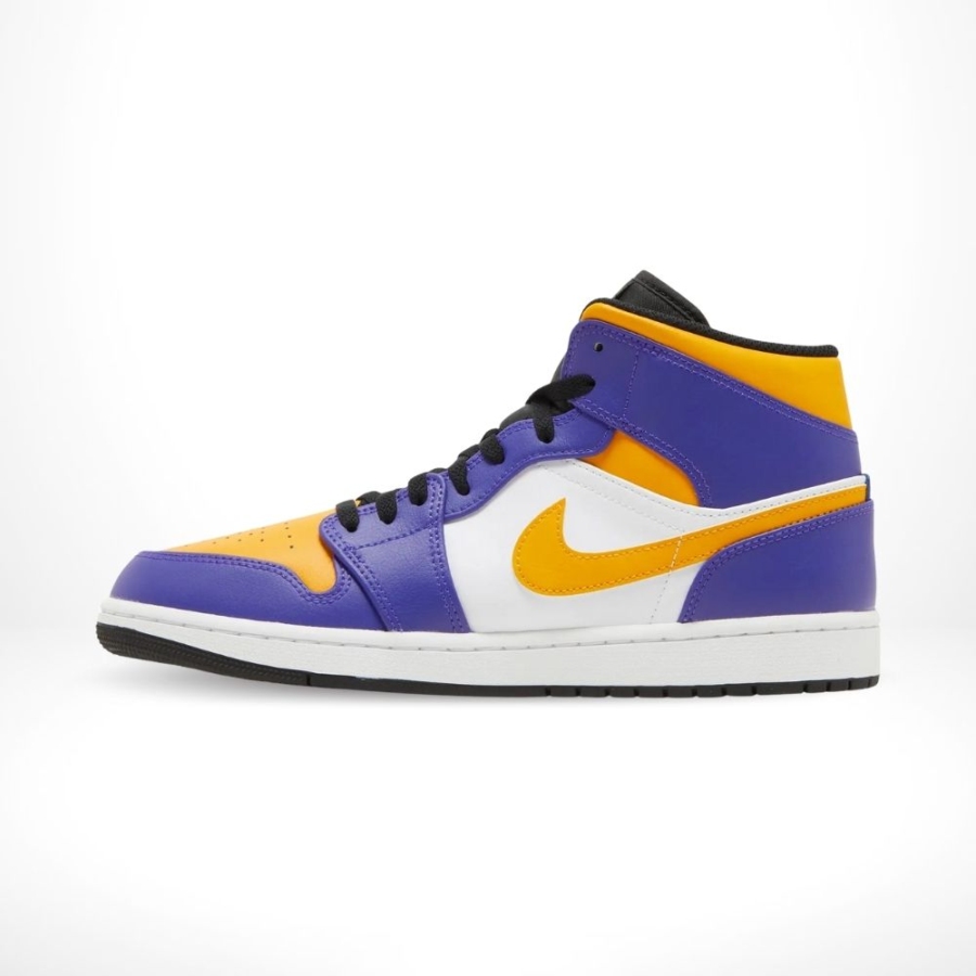 Medial side view of the Air Jordan 1