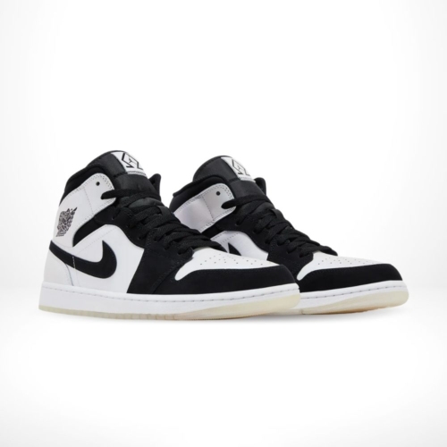 Side view of the Air Jordan 1