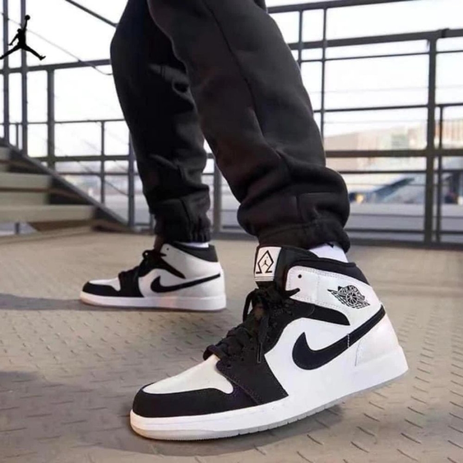 On-foot of the Air Jordan 1