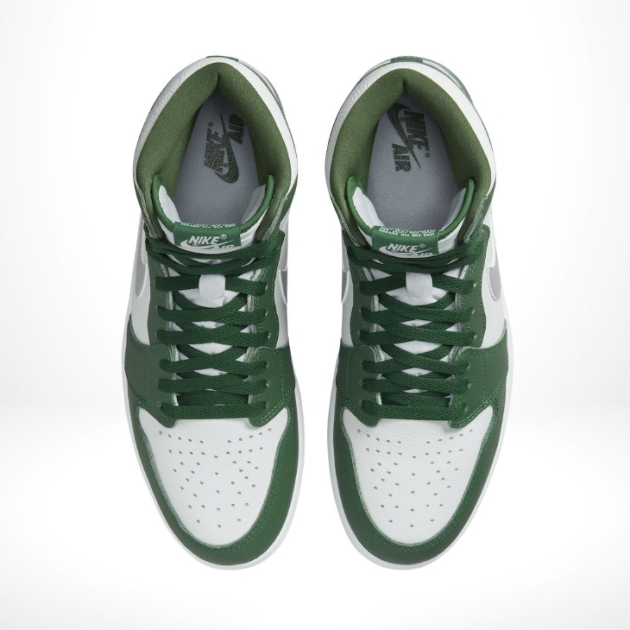 Top-down view of the Air Jordan 1