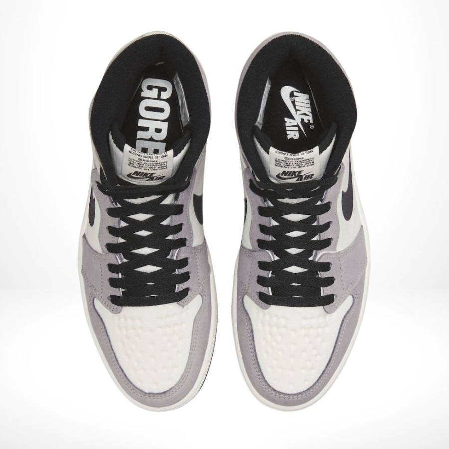 Top-down view of the Air Jordan 1