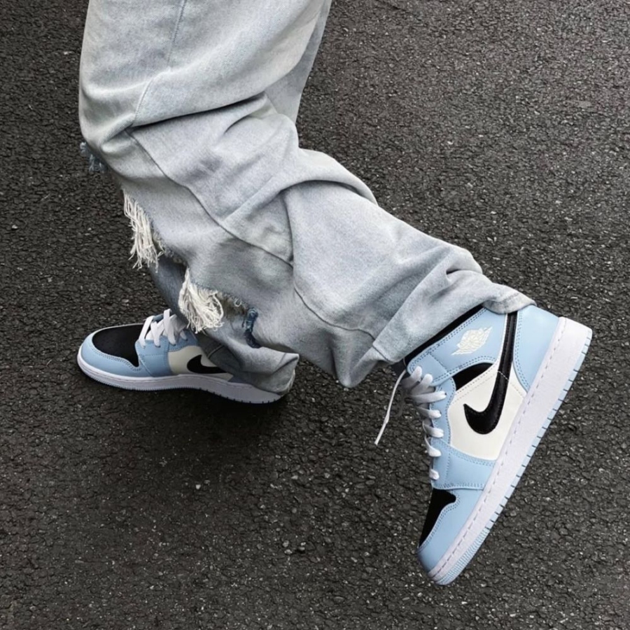 On-foot of the Air Jordan 1