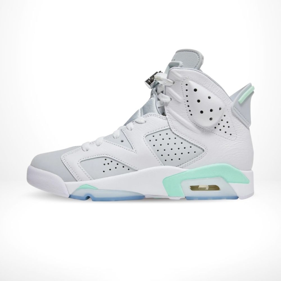 Medial side view of the Air Jordan 6