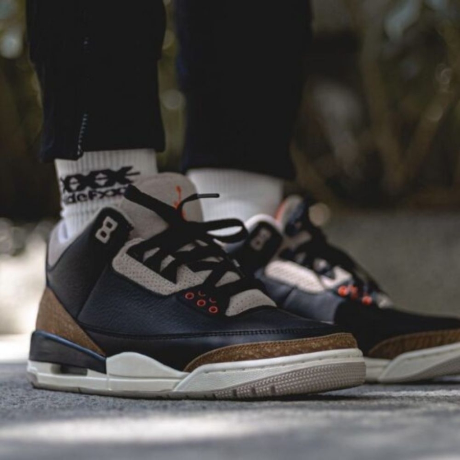 Real lifestyle image of Air Jordan 3