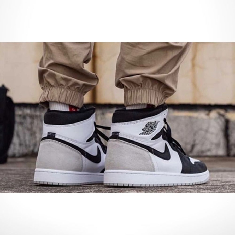 Real lifestyle image of Air Jordan 1