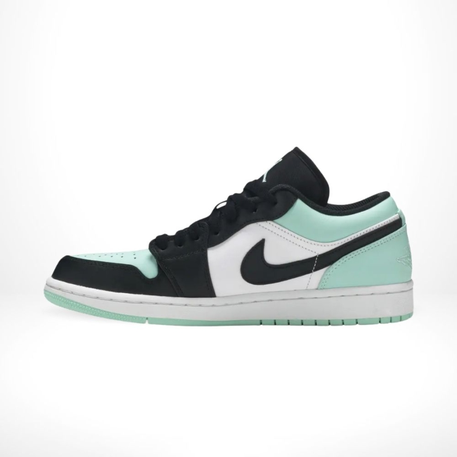 Side profile of Air Jordan 1
