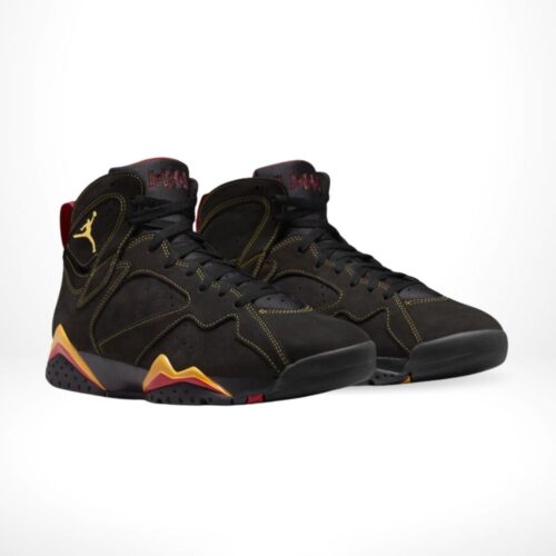 Angle view of Air Jordan 7