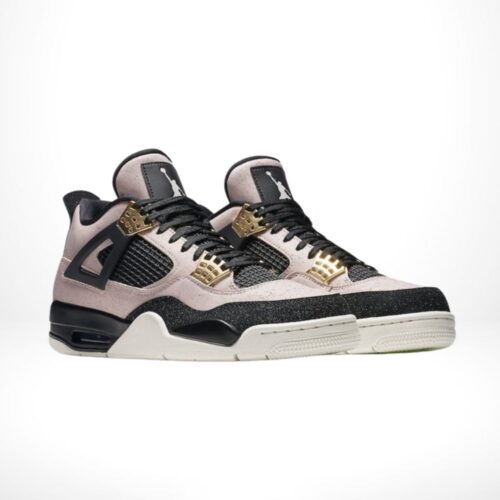 Angle view of Air Jordan 4