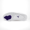 Bottom sole of Air Jordan 4