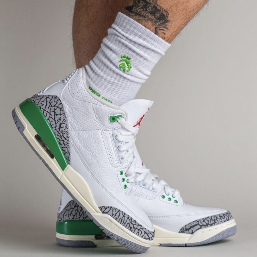 Real lifestyle image of Air Jordan 3