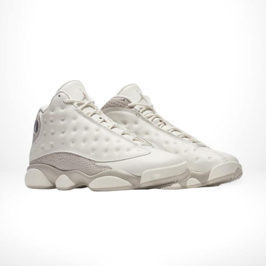 Angle view of Air Jordan 13