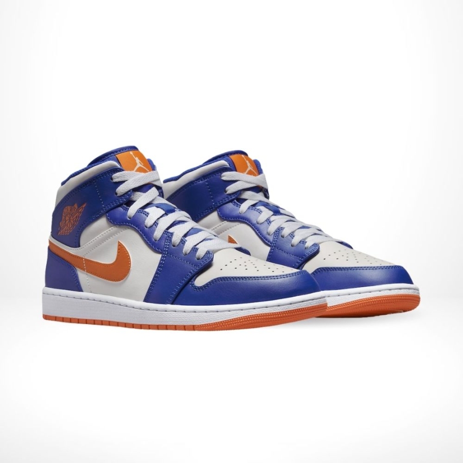 Angle view of Air Jordan 1