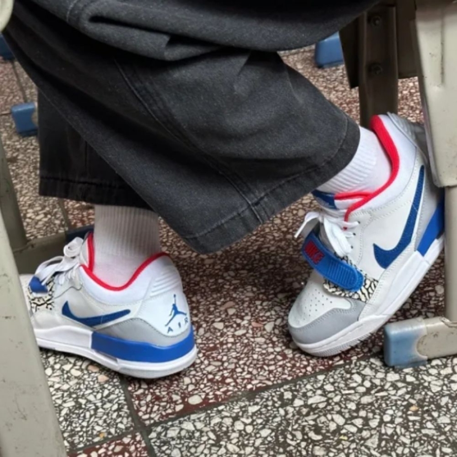 Real lifestyle image of Air Jordan Legacy 312