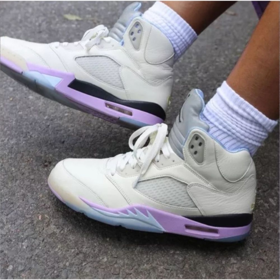 Real lifestyle image of Air Jordan 5