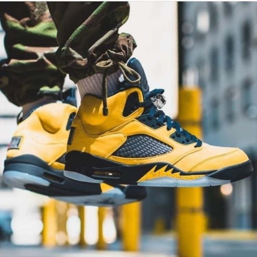 Real lifestyle image of Air Jordan 5