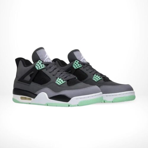 Angle view of Air Jordan 4