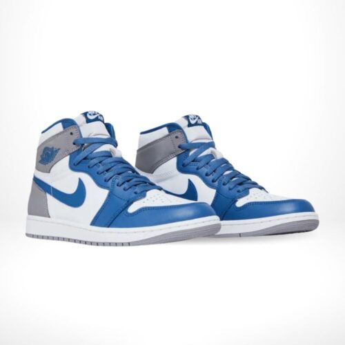 Angle view of Air Jordan 1