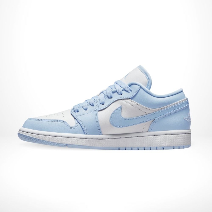 Side profile of Air Jordan 1