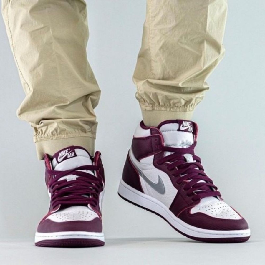 Real lifestyle image of Air Jordan 1