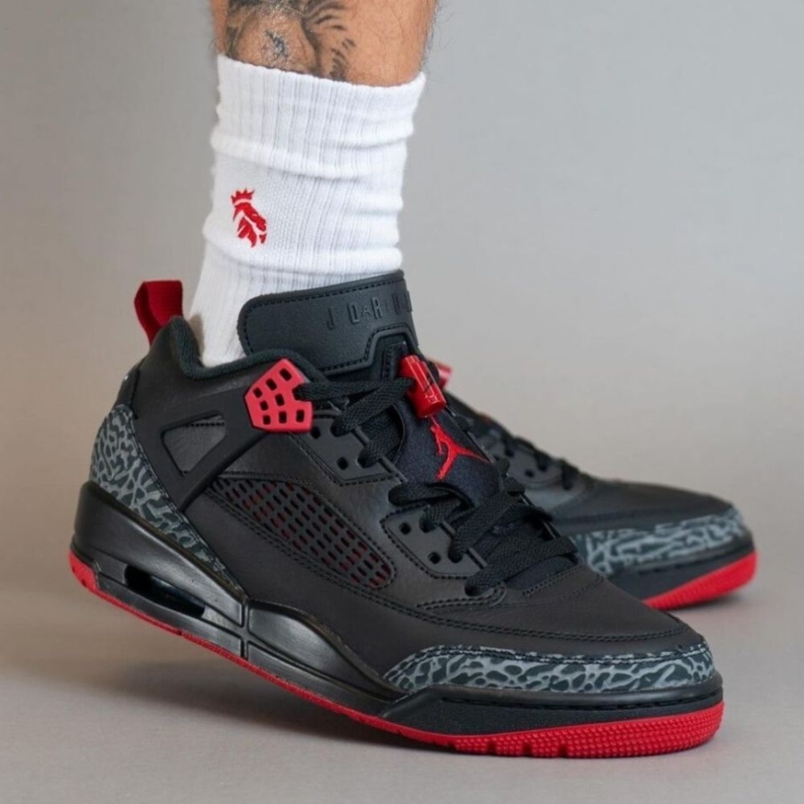 Real lifestyle image of Air Jordan Spizike