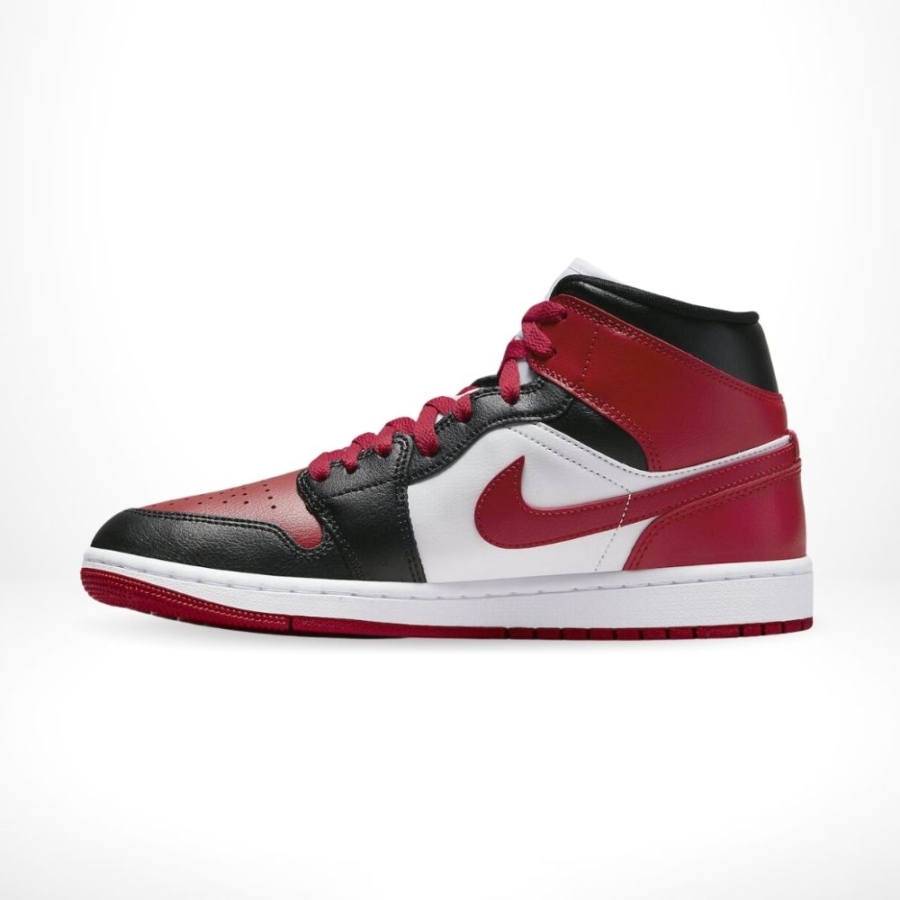 Side profile of Air Jordan 1