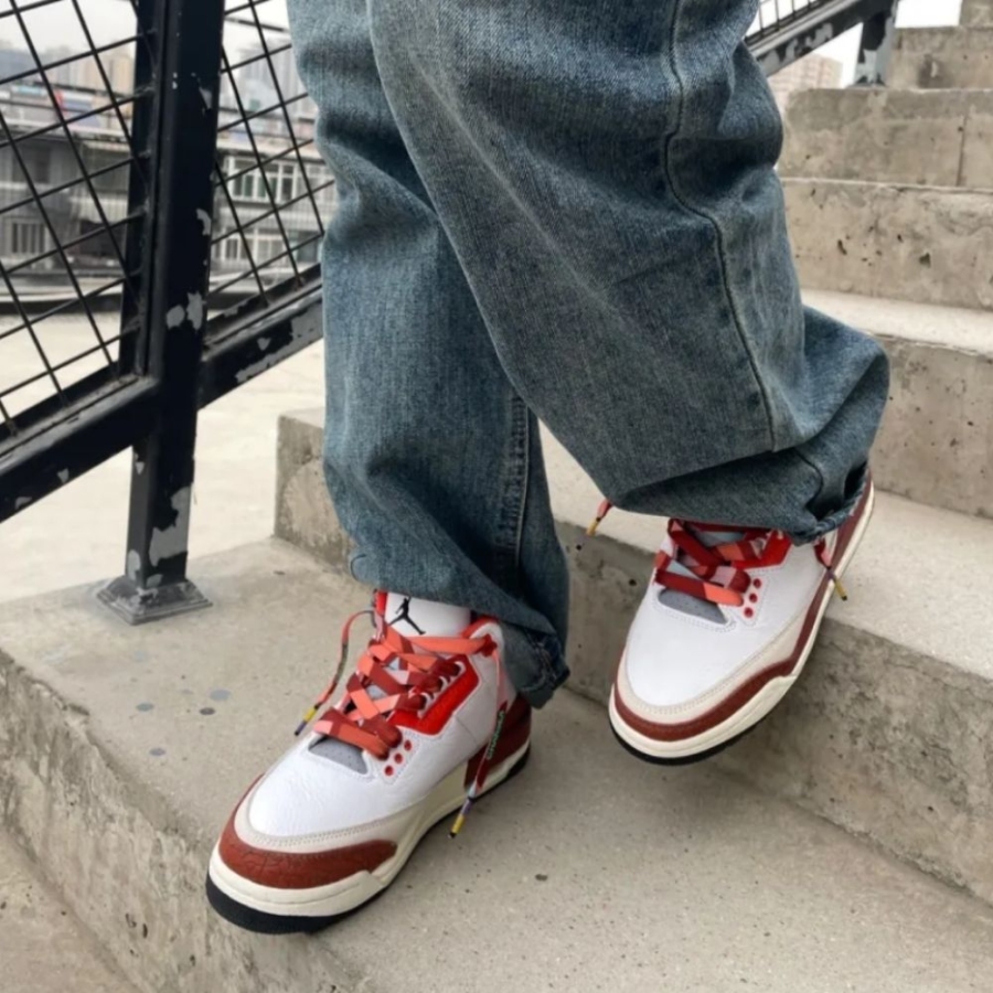 Real lifestyle image of Air Jordan 3