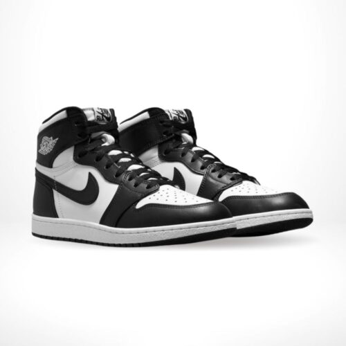Angle view of Air Jordan 1