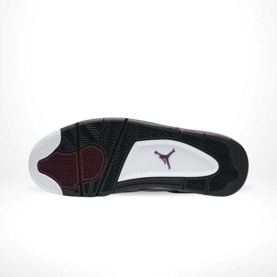 Bottom sole of Air Jordan 4