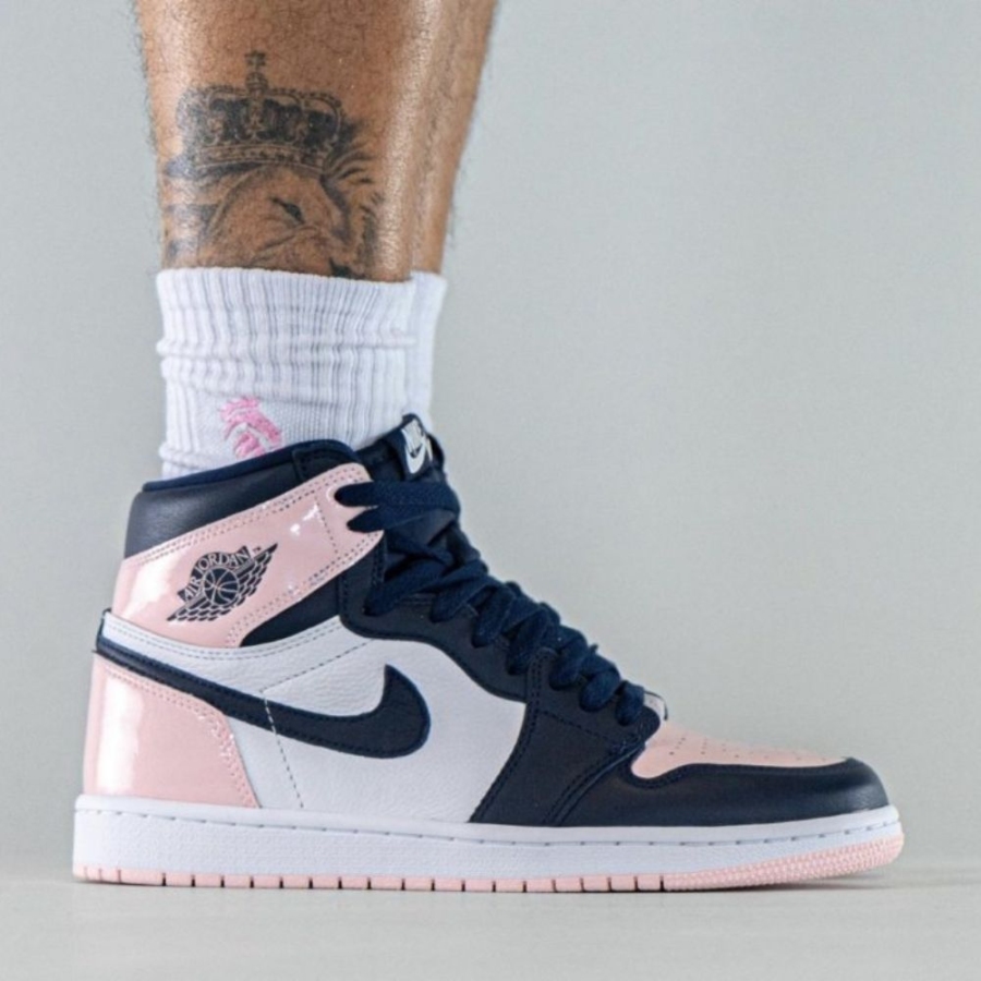 Real lifestyle image of Air Jordan 1