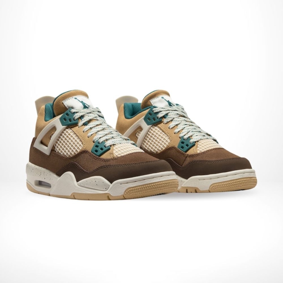 Angle view of Air Jordan 4
