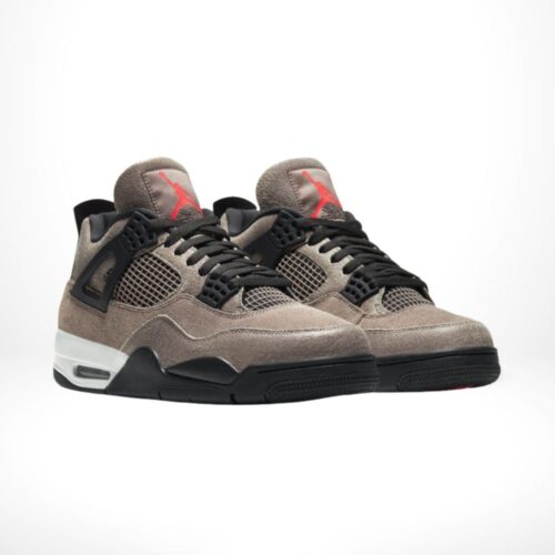 Angle view of Air Jordan 4