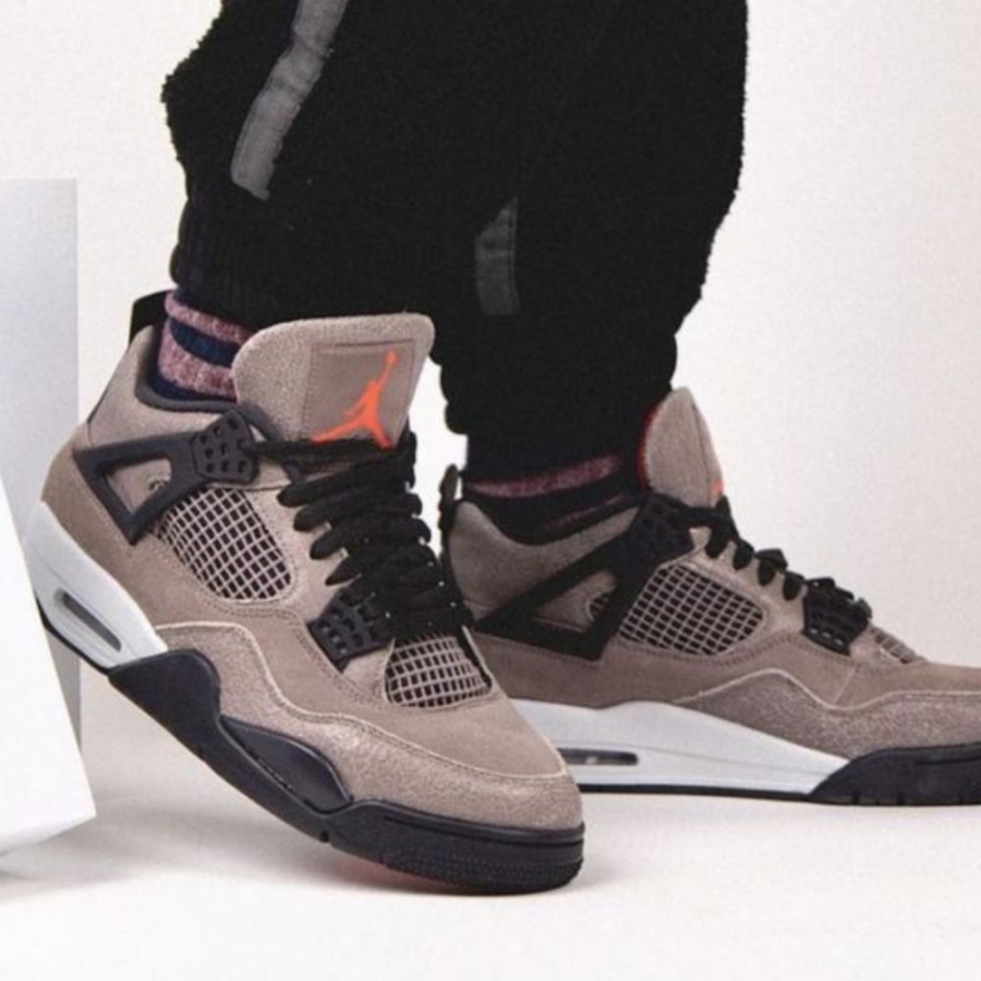 Real lifestyle image of Air Jordan 4