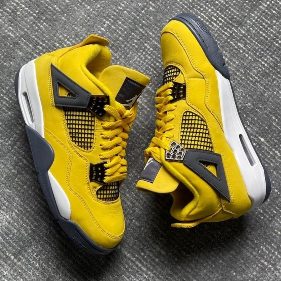 Real lifestyle image of Air Jordan 4